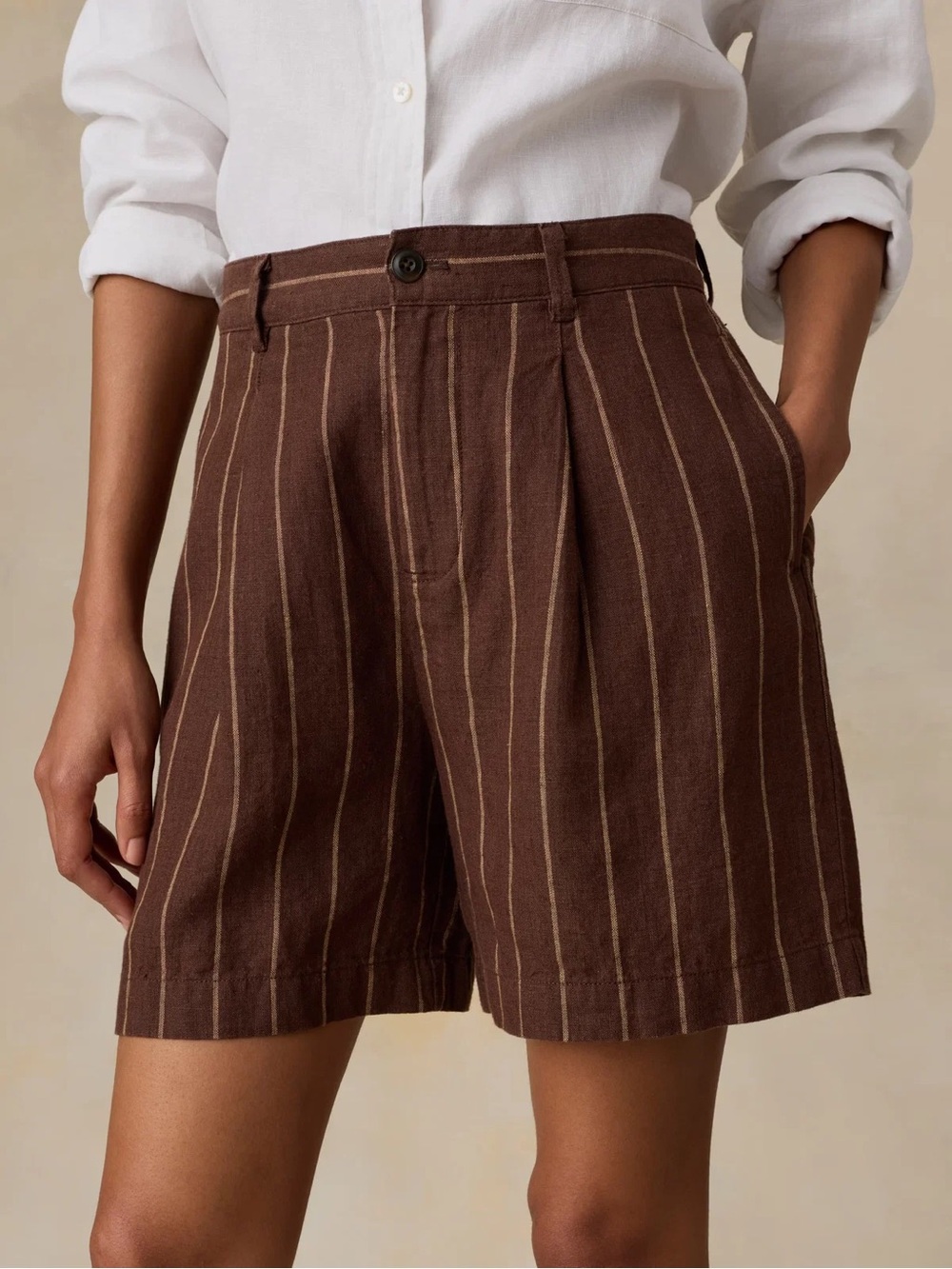 NWT Faherty Sin Strider Linen Pleated Short Harbor Linen Stripe/ 6